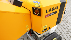 Výkonný štěpkovač na benzín a s brzděným podvozkem (38 HP) LS 160 PPB 